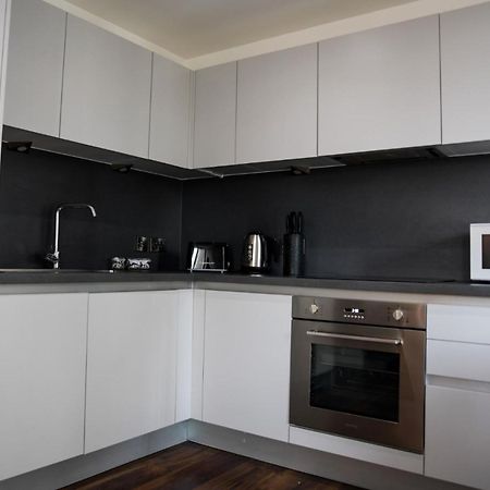 Onpoint Apartments - Spacious 2 Bedroom Apt - City Centre With Balcony Manchester Eksteriør bilde