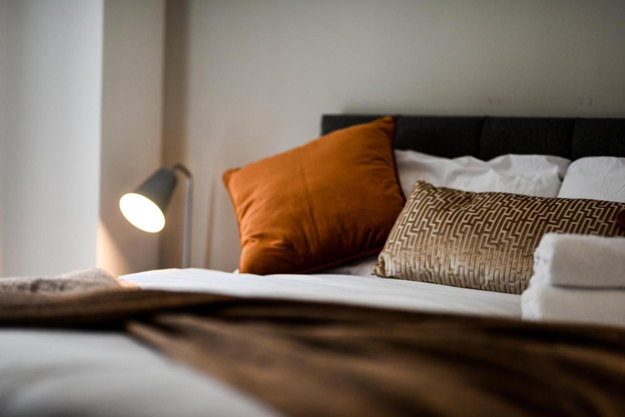 Onpoint Apartments - Spacious 2 Bedroom Apt - City Centre With Balcony Manchester Eksteriør bilde