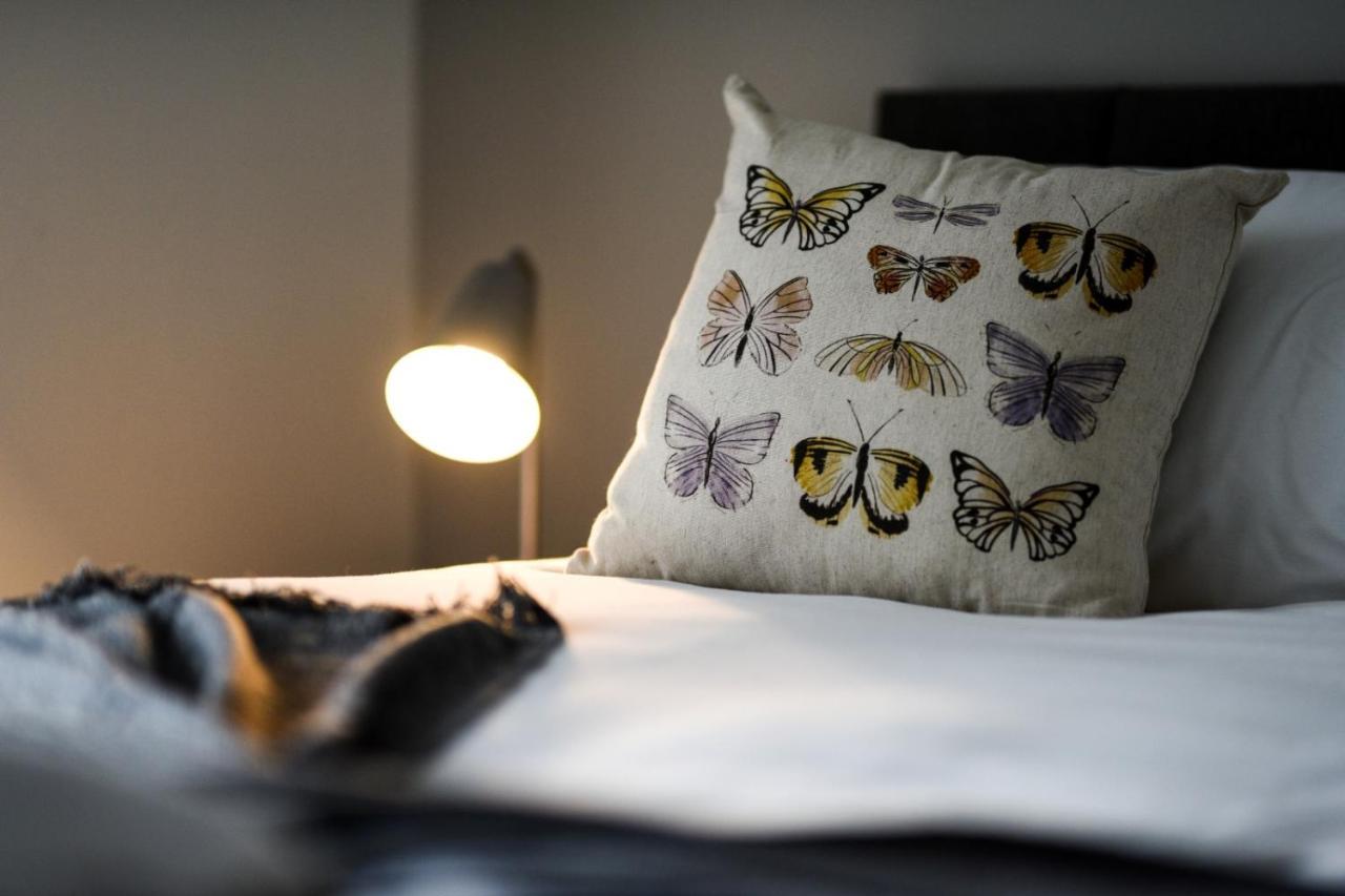 Onpoint Apartments - Spacious 2 Bedroom Apt - City Centre With Balcony Manchester Eksteriør bilde