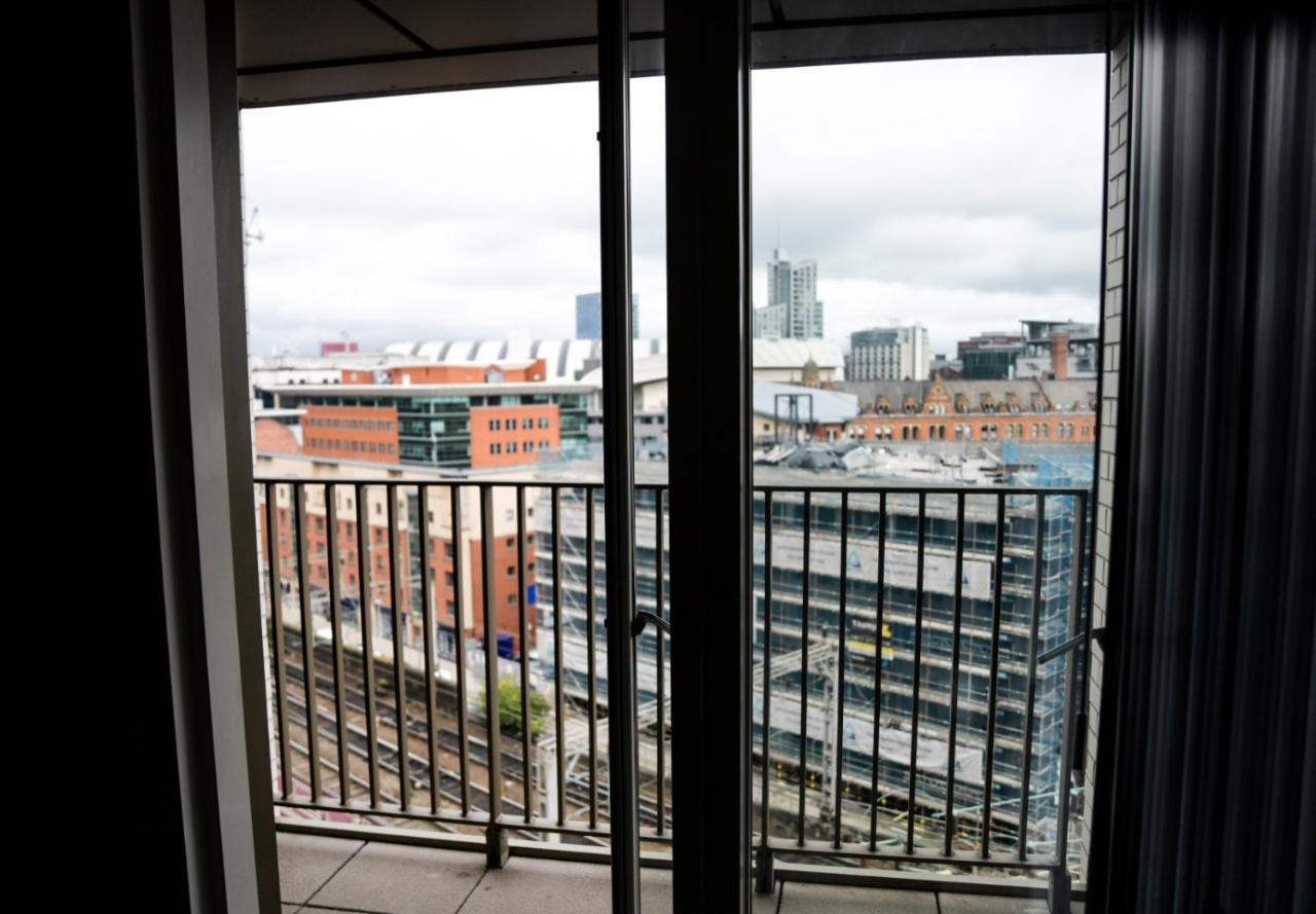 Onpoint Apartments - Spacious 2 Bedroom Apt - City Centre With Balcony Manchester Eksteriør bilde