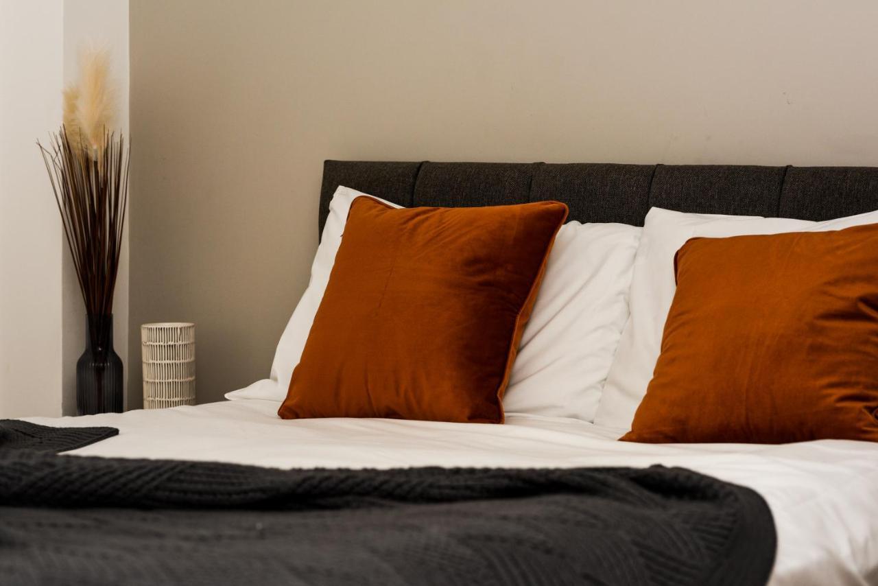 Onpoint Apartments - Spacious 2 Bedroom Apt - City Centre With Balcony Manchester Eksteriør bilde